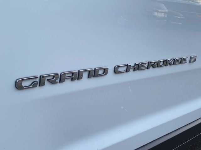 2023 Jeep Grand Cherokee L Laredo 4x4