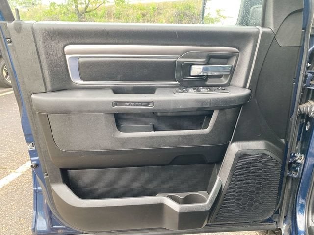 2022 RAM 1500 Classic Warlock Quad Cab 4x4 6'4" Box