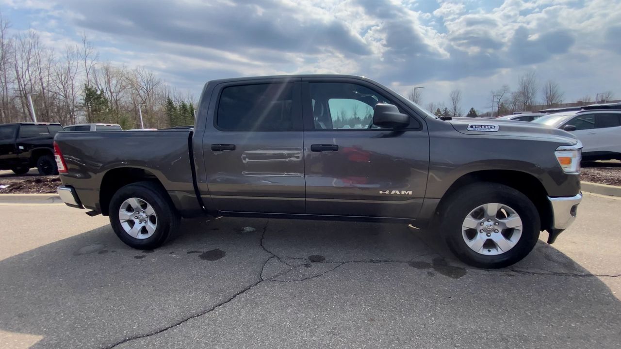 2023 RAM 1500 Big Horn Crew Cab 4x4 5'7" Box