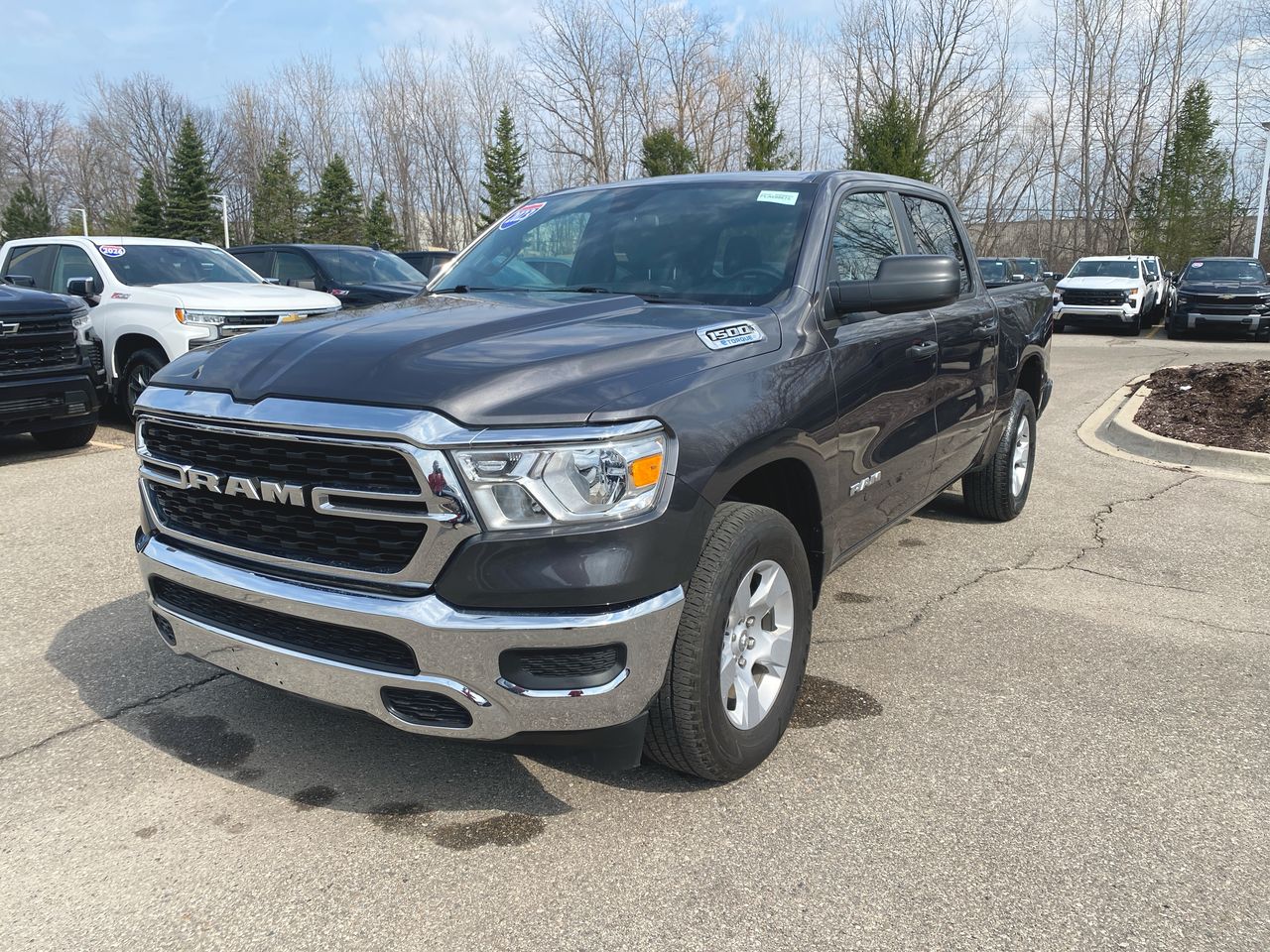 2023 RAM 1500 Big Horn Crew Cab 4x4 5'7" Box