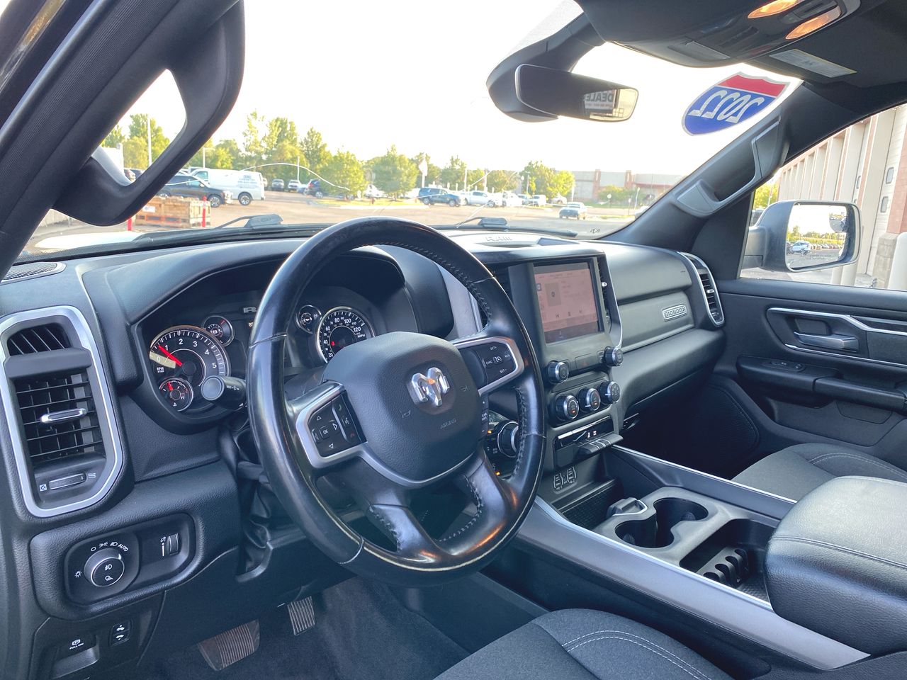 2022 RAM 1500 Big Horn Crew Cab 4x4 5'7" Box