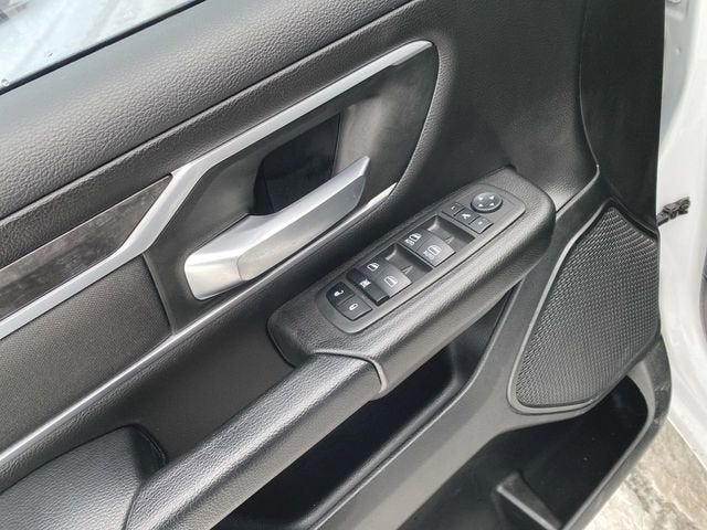 2023 RAM 1500 Big Horn Crew Cab 4x4 5'7" Box