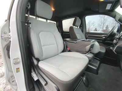 2023 RAM 1500 Big Horn Crew Cab 4x4 5'7" Box