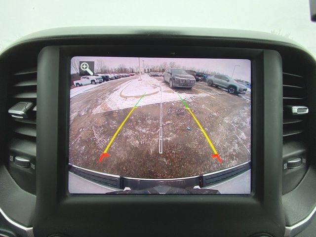 2021 RAM 1500 Big Horn Crew Cab 4x4 5'7" Box