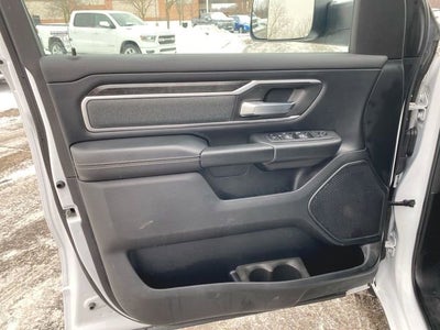 2021 RAM 1500 Big Horn Crew Cab 4x4 5'7" Box