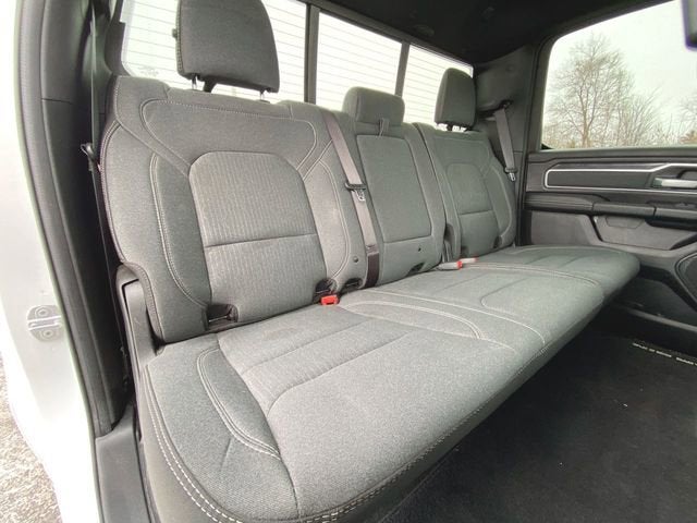 2021 RAM 1500 Big Horn Crew Cab 4x4 5'7" Box