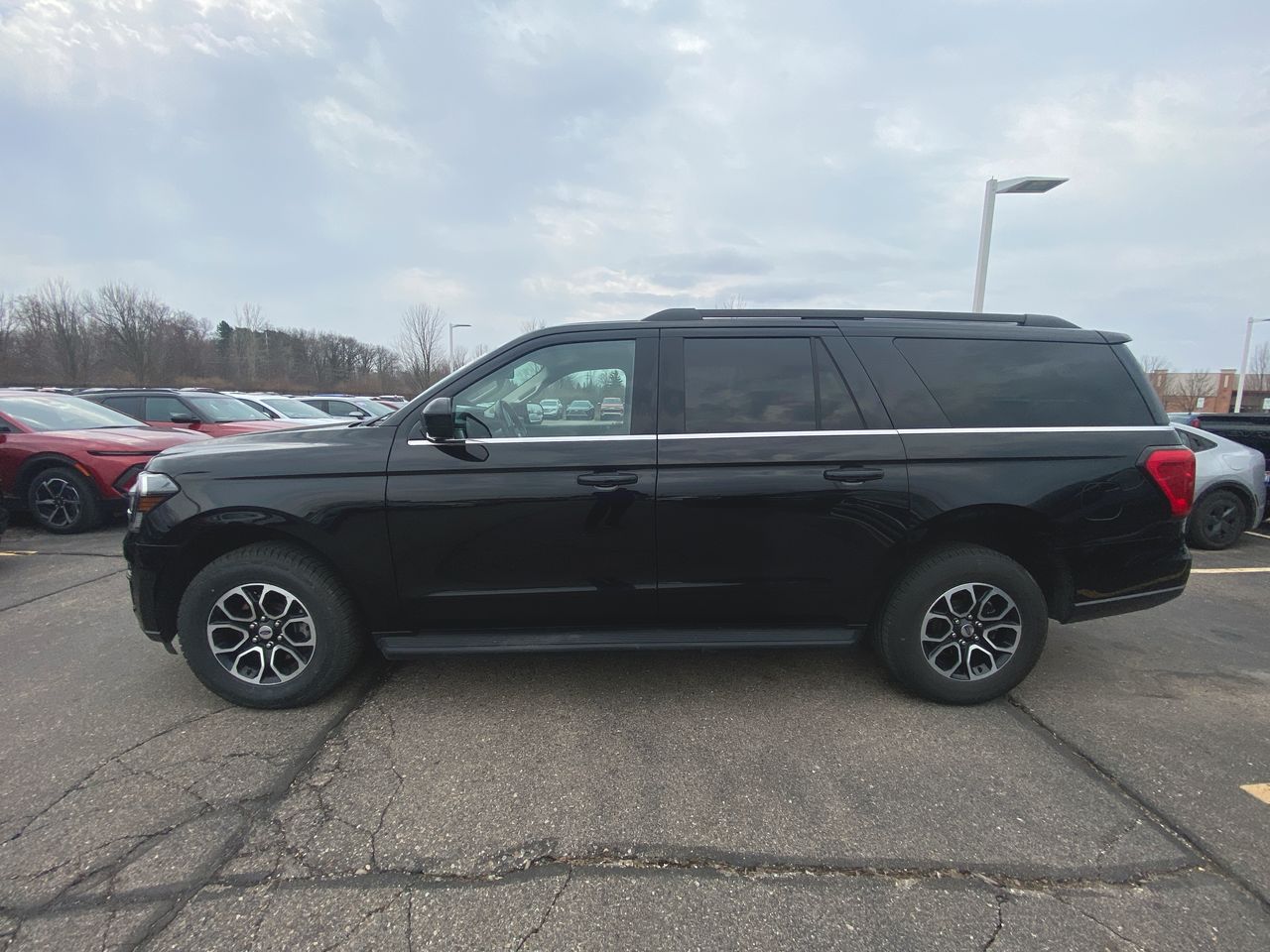 2024 Ford Expedition Max XLT