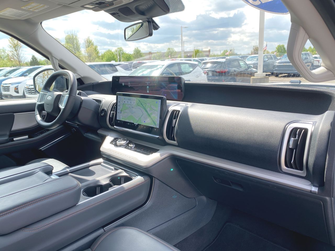 2025 Ford Expedition Active