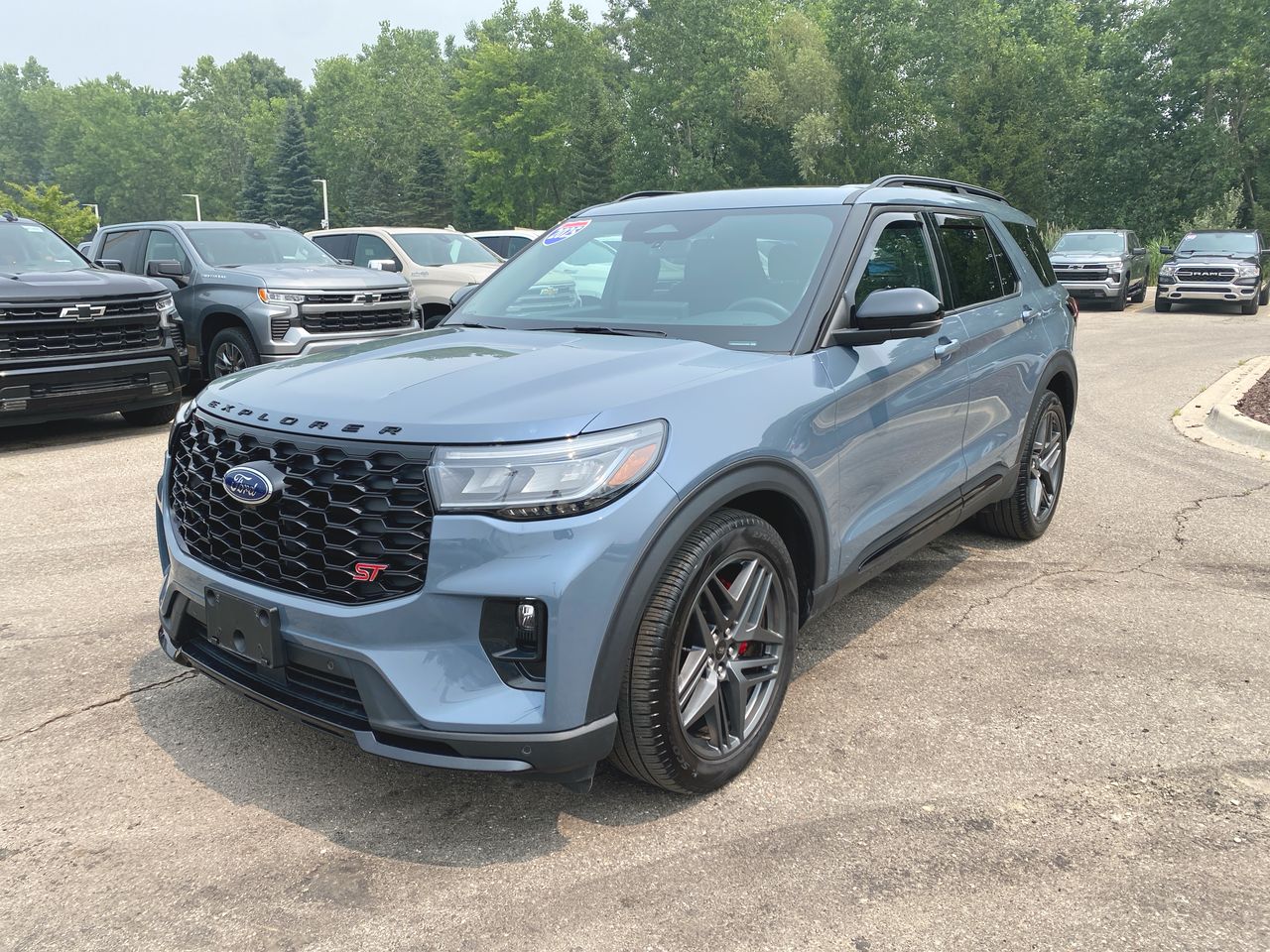 2025 Ford Explorer ST