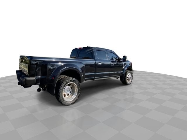 2022 Ford F-450 Limited