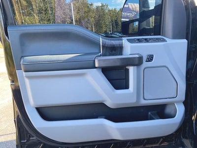 2022 Ford F-450 Limited