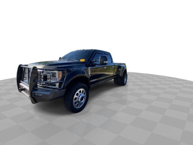 2022 Ford F-450 Limited