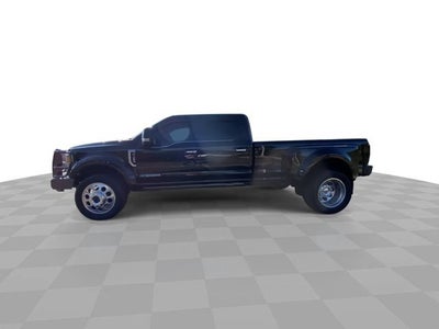 2022 Ford F-450 Limited