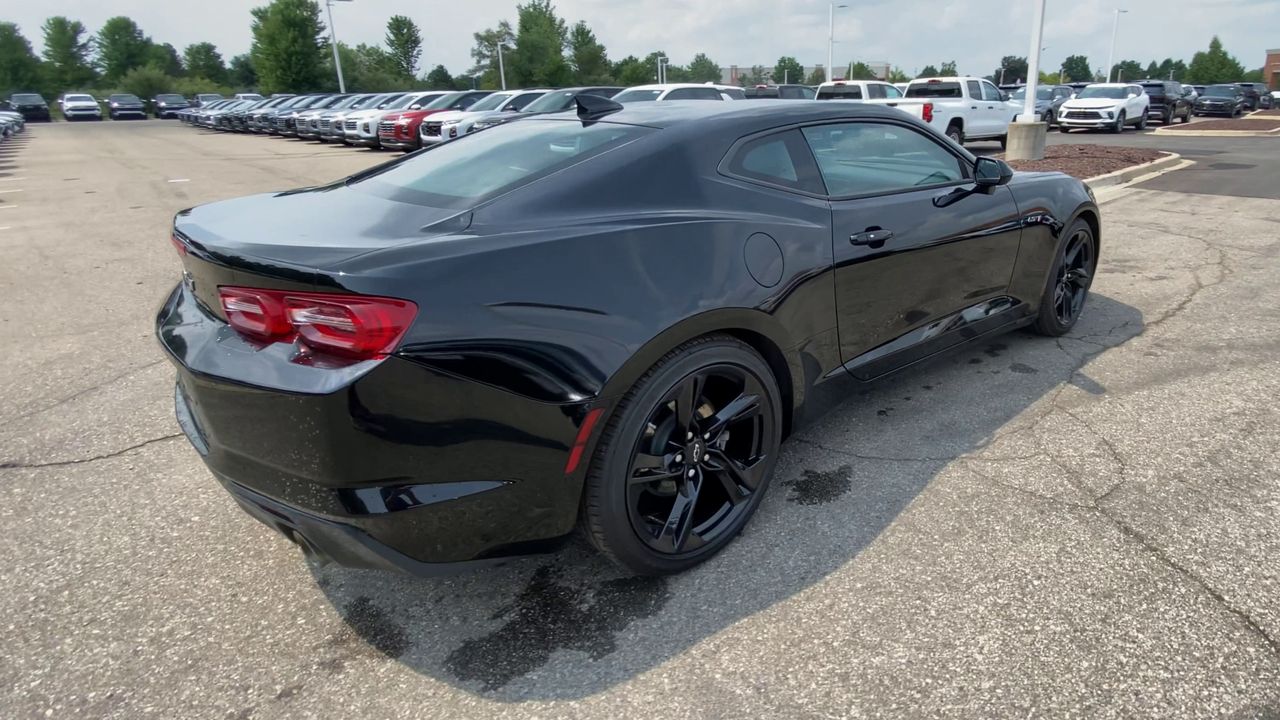 2023 Chevrolet Camaro LT1