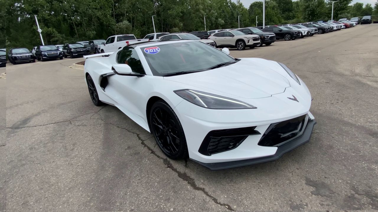 2025 Chevrolet Corvette Stingray 2LT