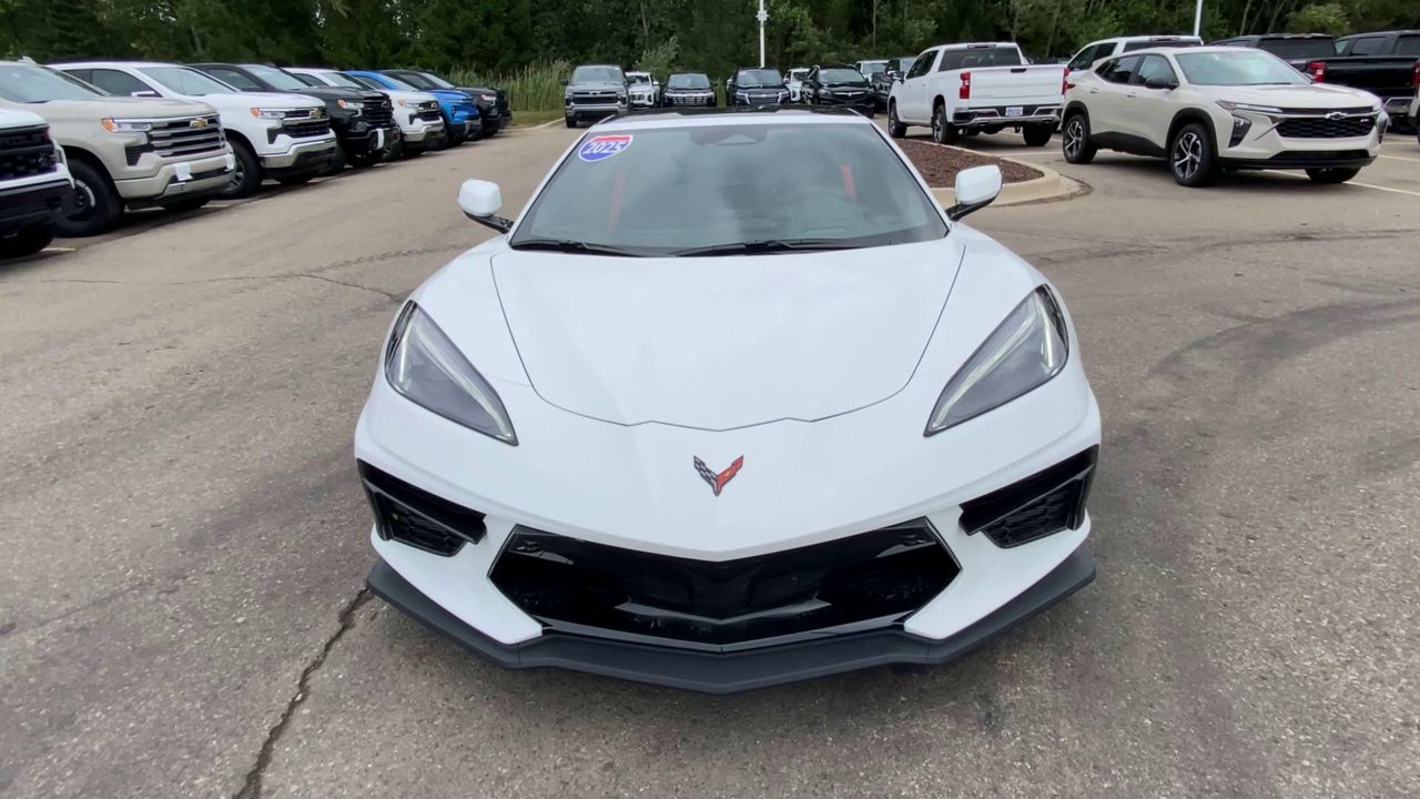 2025 Chevrolet Corvette Stingray 2LT