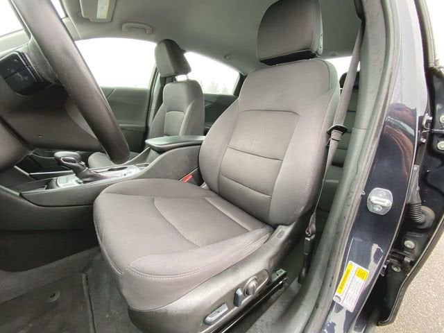 2022 Chevrolet Malibu RS