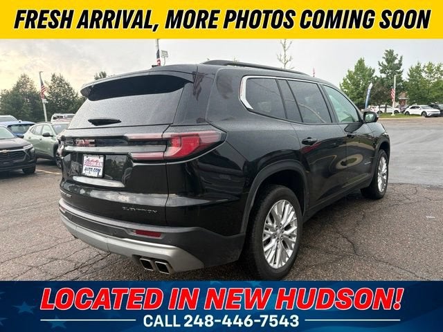 2024 GMC Acadia Elevation