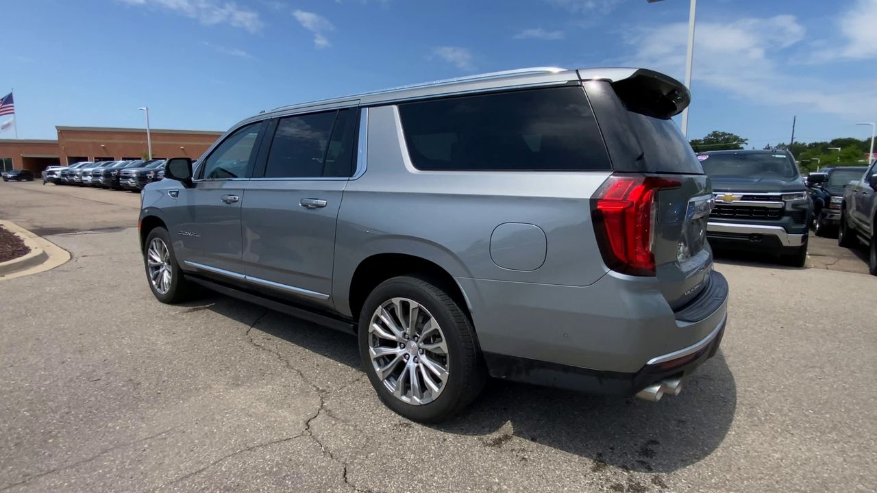 2023 GMC Yukon XL Denali