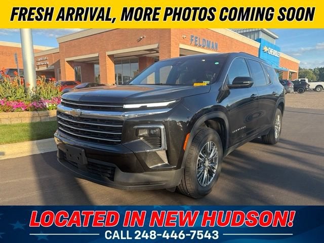 2024 Chevrolet Traverse LT