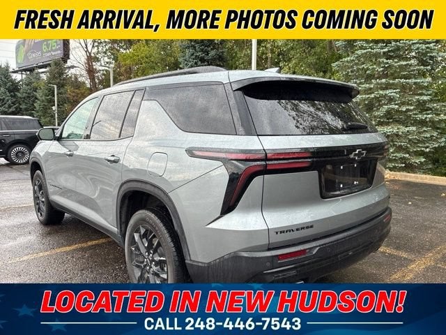 2024 Chevrolet Traverse LT