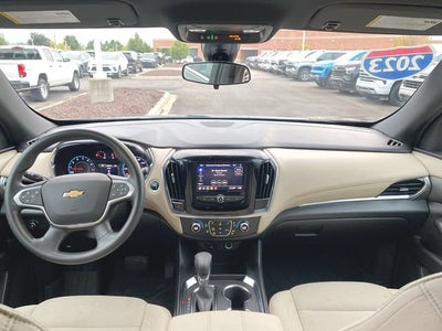 2023 Chevrolet Traverse LS
