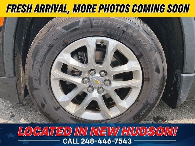 2023 Chevrolet Traverse LS