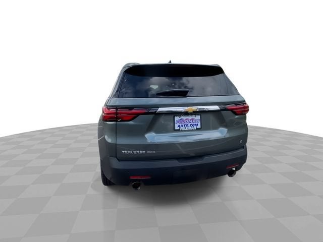 2023 Chevrolet Traverse LT Cloth