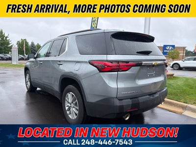 2023 Chevrolet Traverse LT Cloth