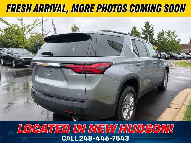 2023 Chevrolet Traverse LT Cloth