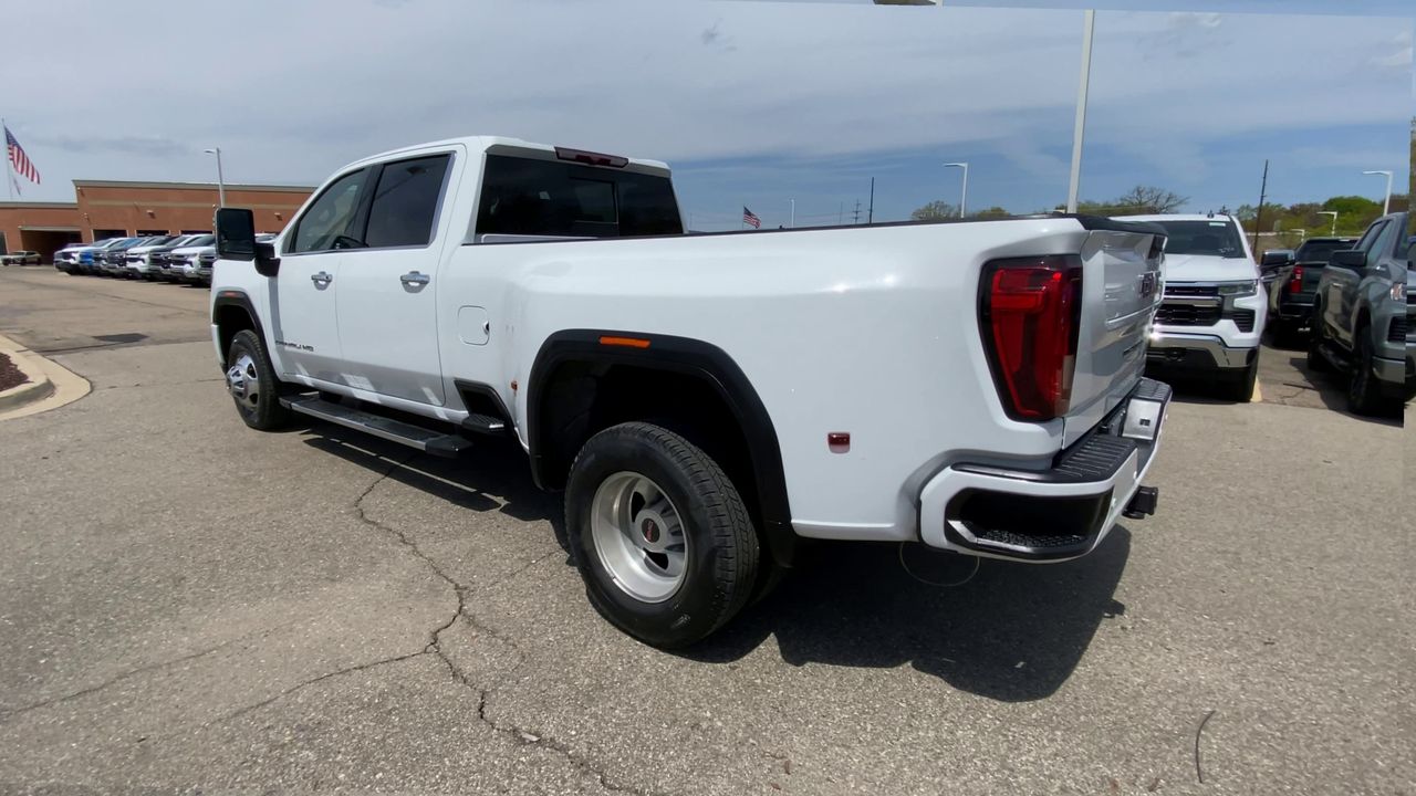 2023 GMC Sierra 3500 HD Denali DRW