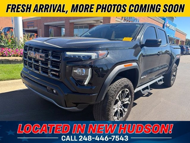 2023 GMC Canyon 4WD AT4