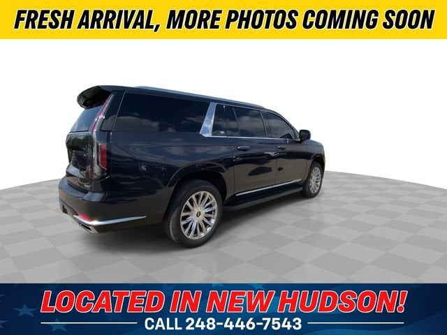 2022 Cadillac Escalade ESV Premium Luxury