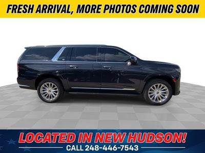 2022 Cadillac Escalade ESV Premium Luxury