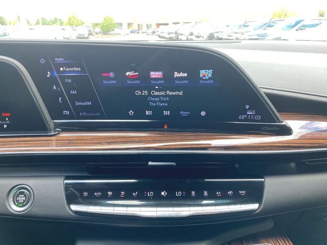 2022 Cadillac Escalade ESV Premium Luxury
