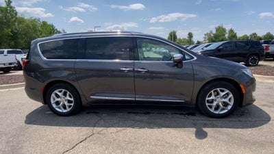 2019 Chrysler Pacifica Limited