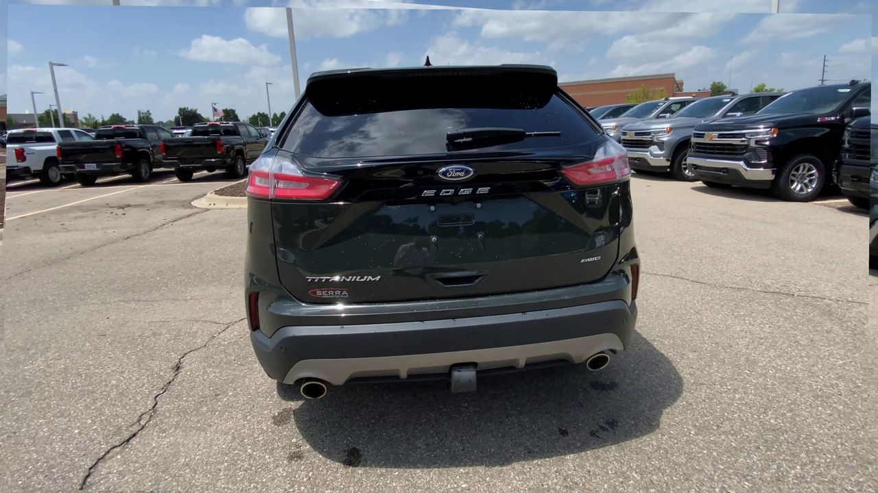 2023 Ford Edge Titanium