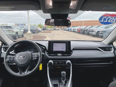 2022 Toyota RAV4 LE