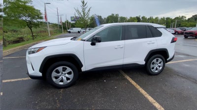 2025 Toyota RAV4 LE