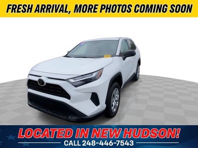 2025 Toyota RAV4 LE