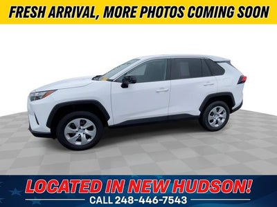 2025 Toyota RAV4 LE