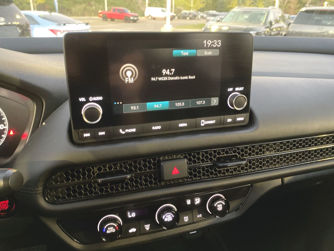 2025 Honda HR-V LX