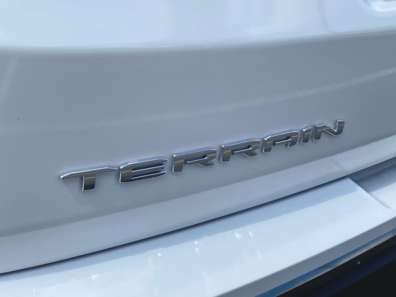2024 GMC Terrain AT4