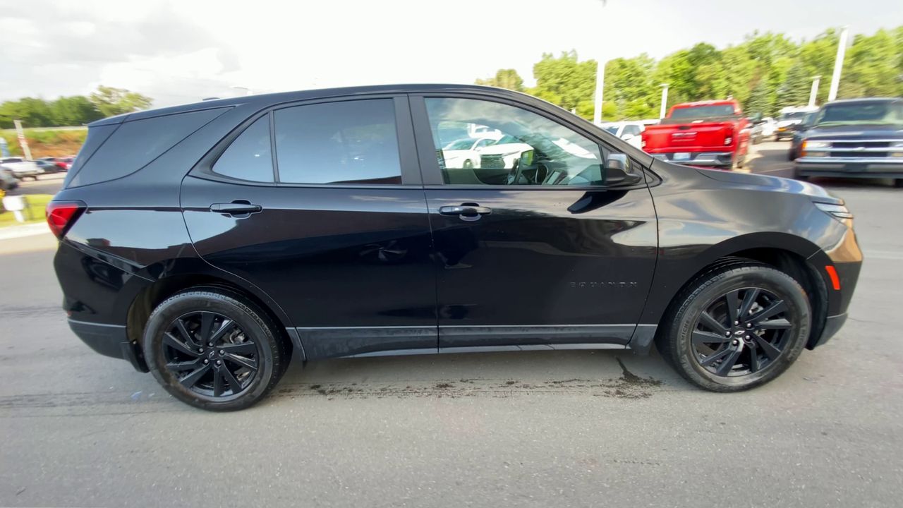 2023 Chevrolet Equinox LS