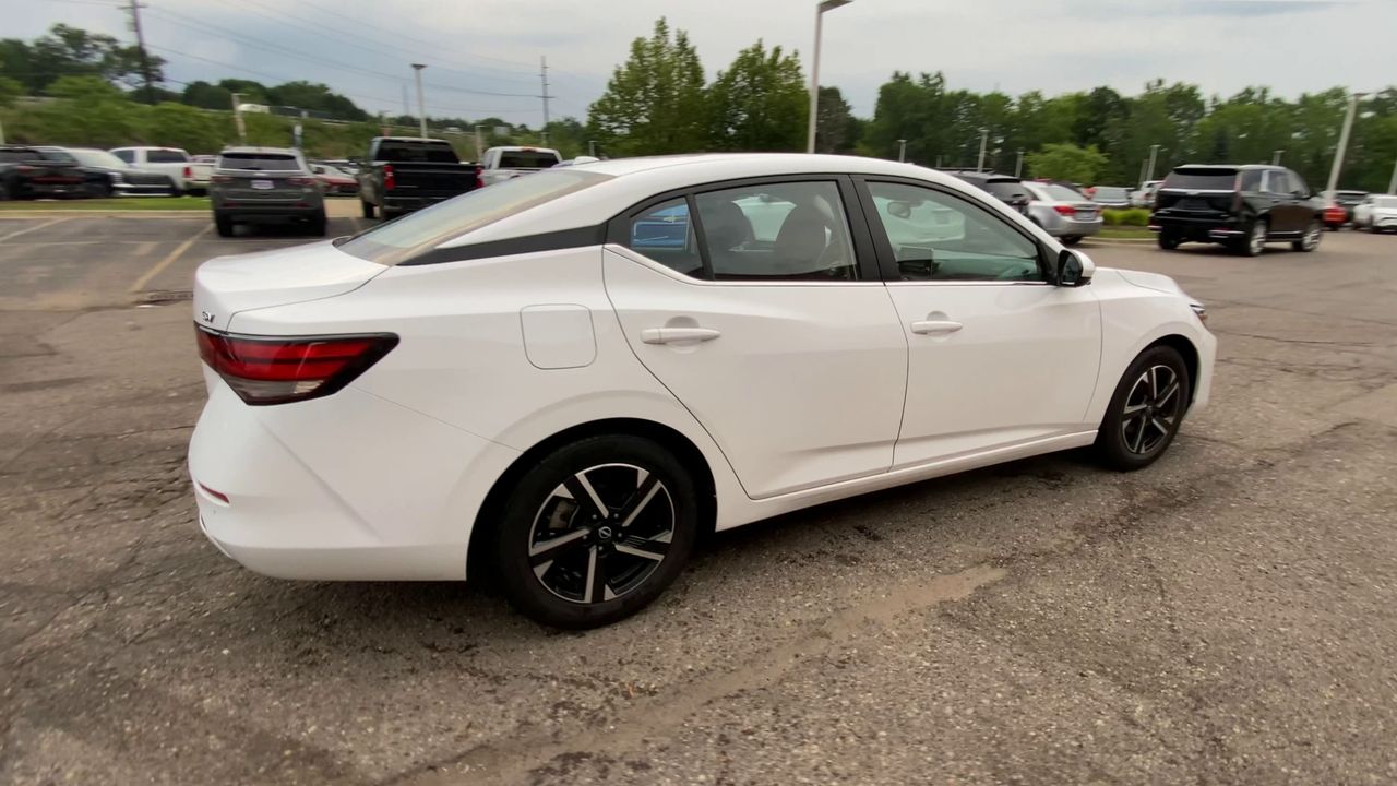 2024 Nissan Sentra SV