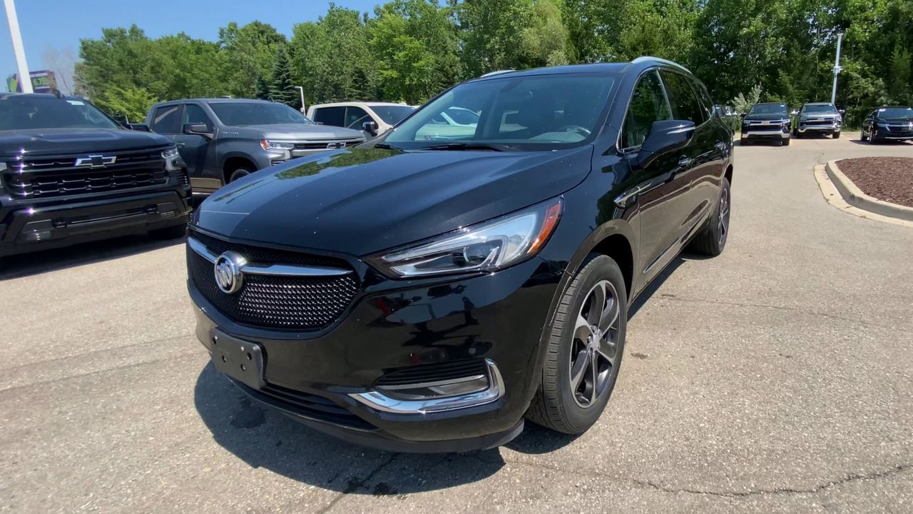 2021 Buick Enclave Essence