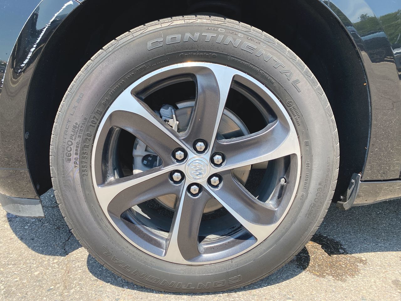 2021 Buick Enclave Essence