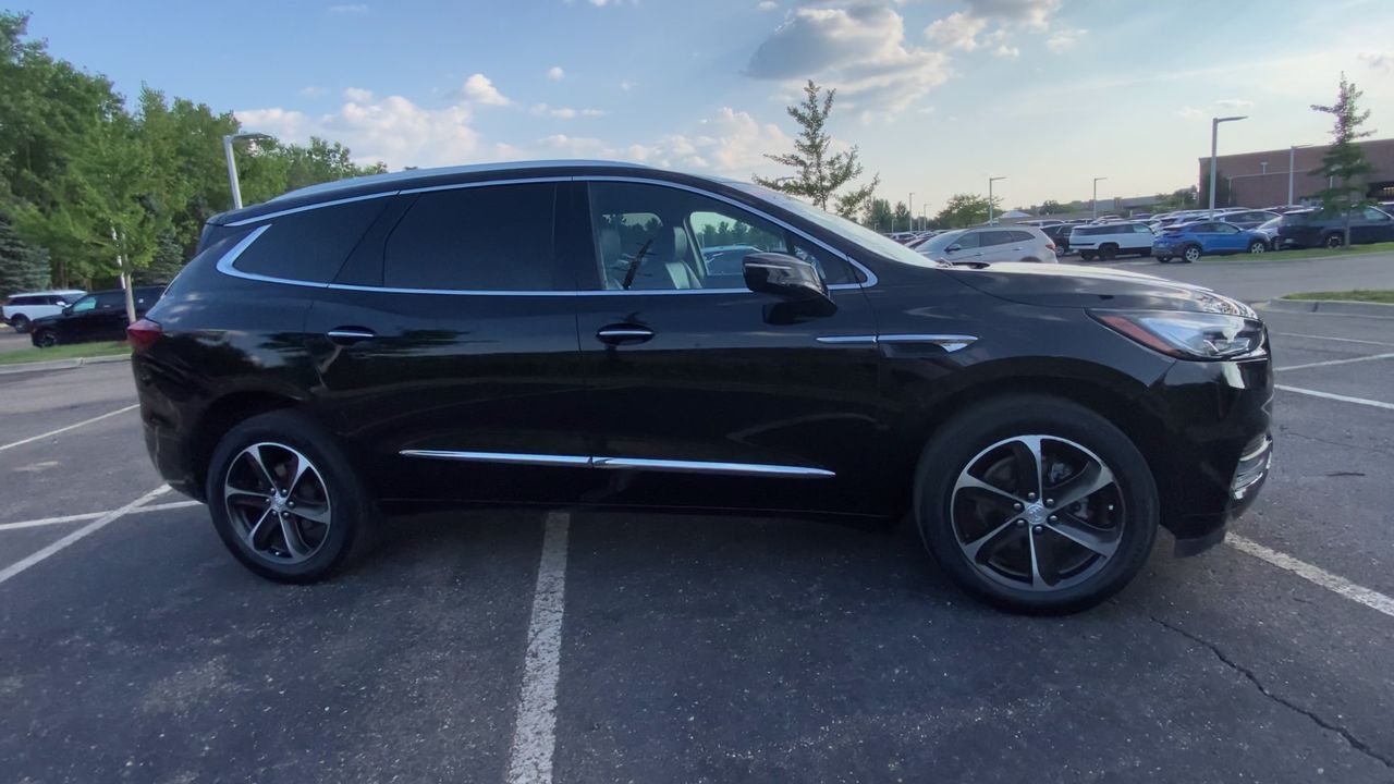 2021 Buick Enclave Essence