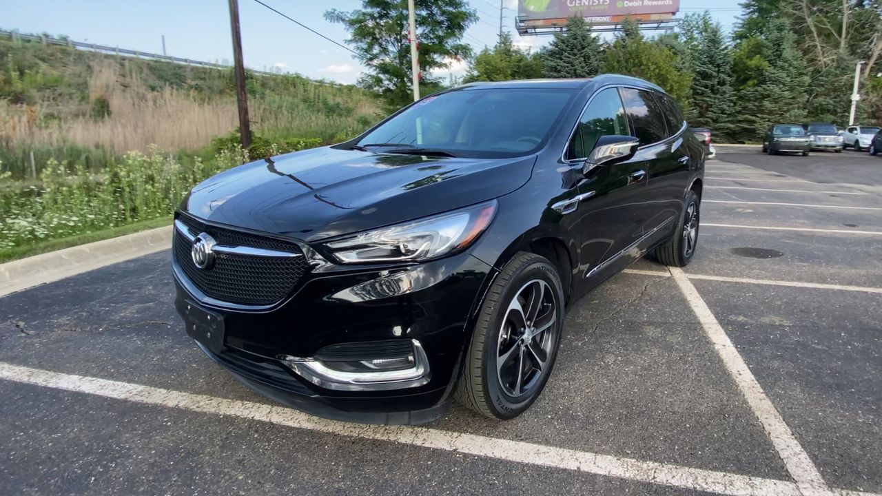 2021 Buick Enclave Essence