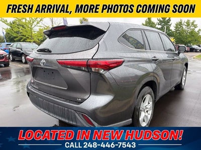 2021 Toyota Highlander LE